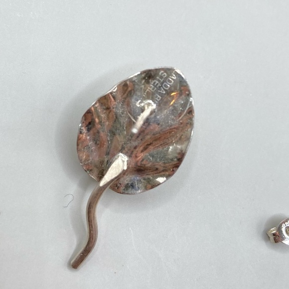 Ladda Bihler Sterling Silver and Gold Leaf Earrings - Picture 6 of 6